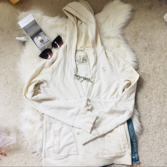 Abercrombie Swearshirt - Picture 1 of 2